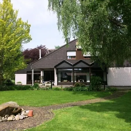 Hotel Haus Eggewald Lichtenau (Westphalia)